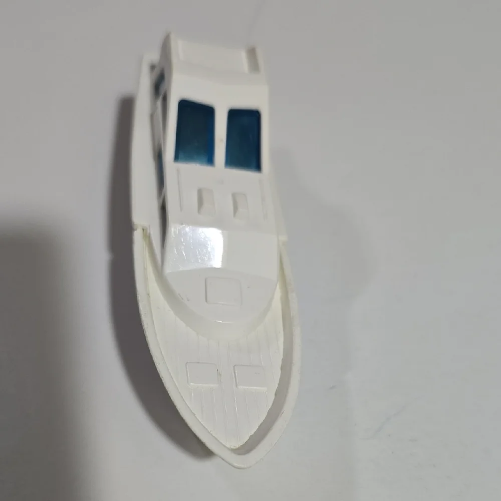 Vintage 1981 Matchbox Kenworth Boat / Yaught Only